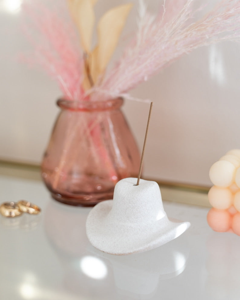Cowboy Hat Incense Holder & Mini Incense Sticks - White